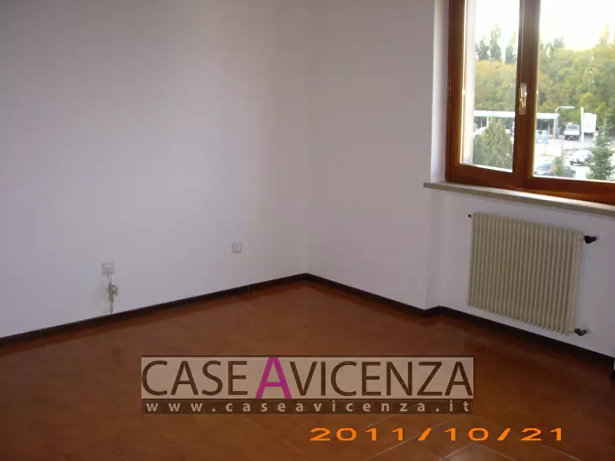 Immagine 2 di Appartamento in affitto  in Via Roma a Torri Di Quartesolo