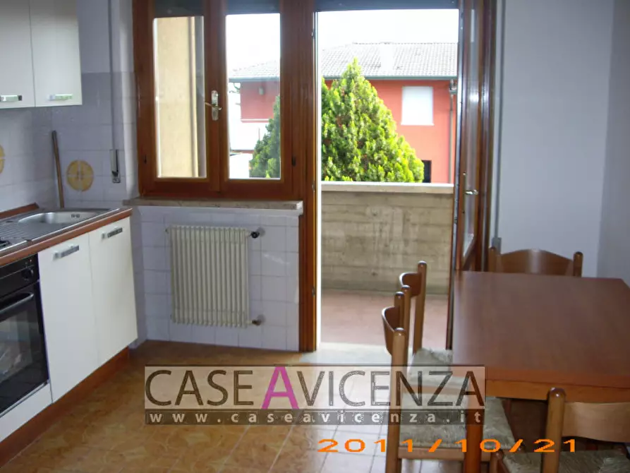 Immagine 6 di Appartamento in affitto  in Via Roma a Torri Di Quartesolo