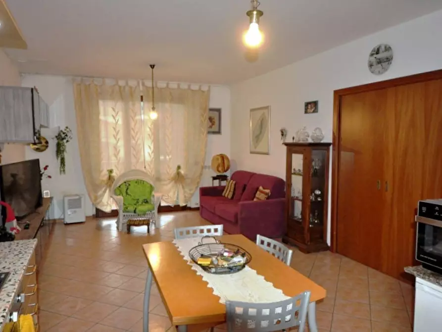 Immagine 2 di Appartamento in vendita  in Via Firenze a Loro Ciuffenna