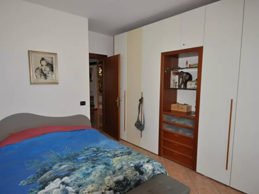 Immagine 10 di Appartamento in vendita  in Via Firenze a Loro Ciuffenna