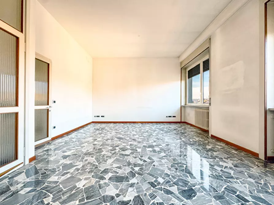 Immagine 3 di Appartamento in vendita  in corso sempione 27 a Borgomanero