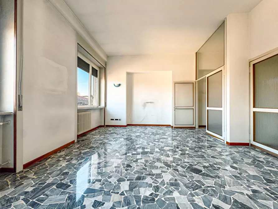 Immagine 4 di Appartamento in vendita  in corso sempione 27 a Borgomanero