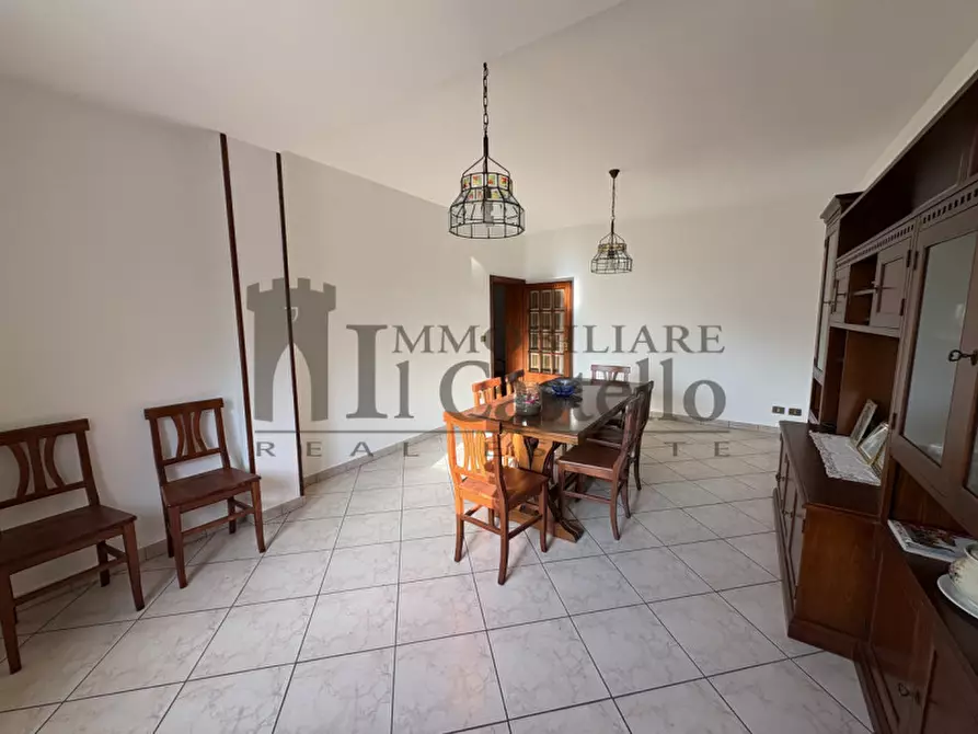 Immagine 6 di Casa indipendente in vendita  in Piazza Aeronautica a Castiglione Del Lago