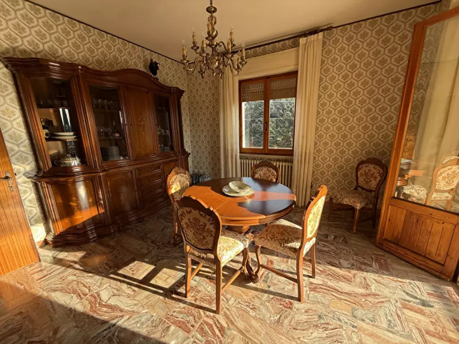 Immagine 6 di Casa indipendente in vendita  in Piazza Aeronautica a Castiglione Del Lago