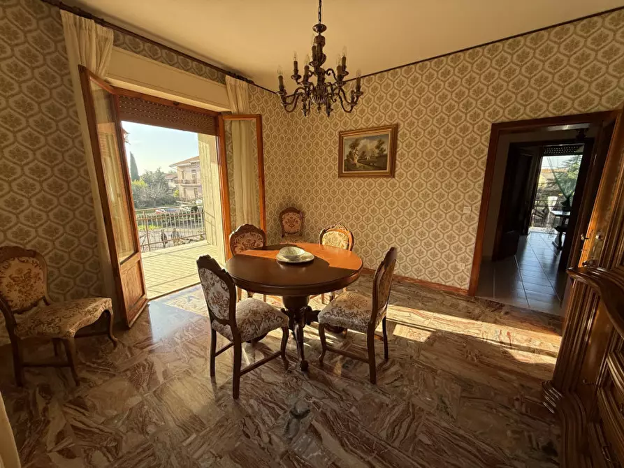 Immagine 29 di Casa indipendente in vendita  in Piazza Aeronautica a Castiglione Del Lago