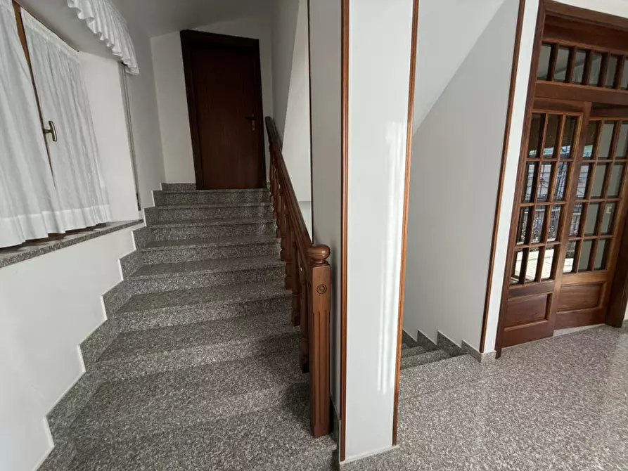 Immagine 34 di Casa indipendente in vendita  in Piazza Aeronautica a Castiglione Del Lago