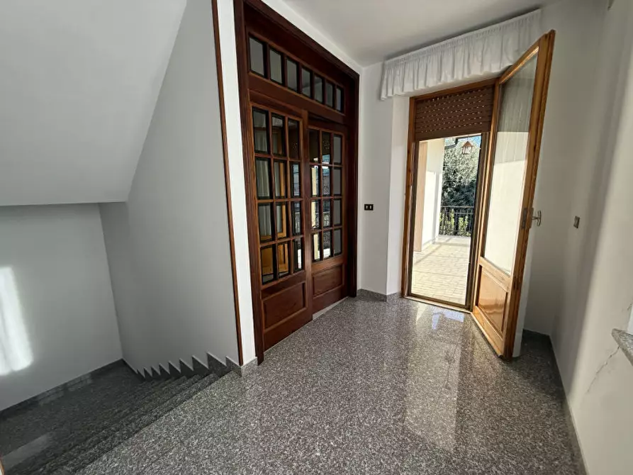 Immagine 35 di Casa indipendente in vendita  in Piazza Aeronautica a Castiglione Del Lago