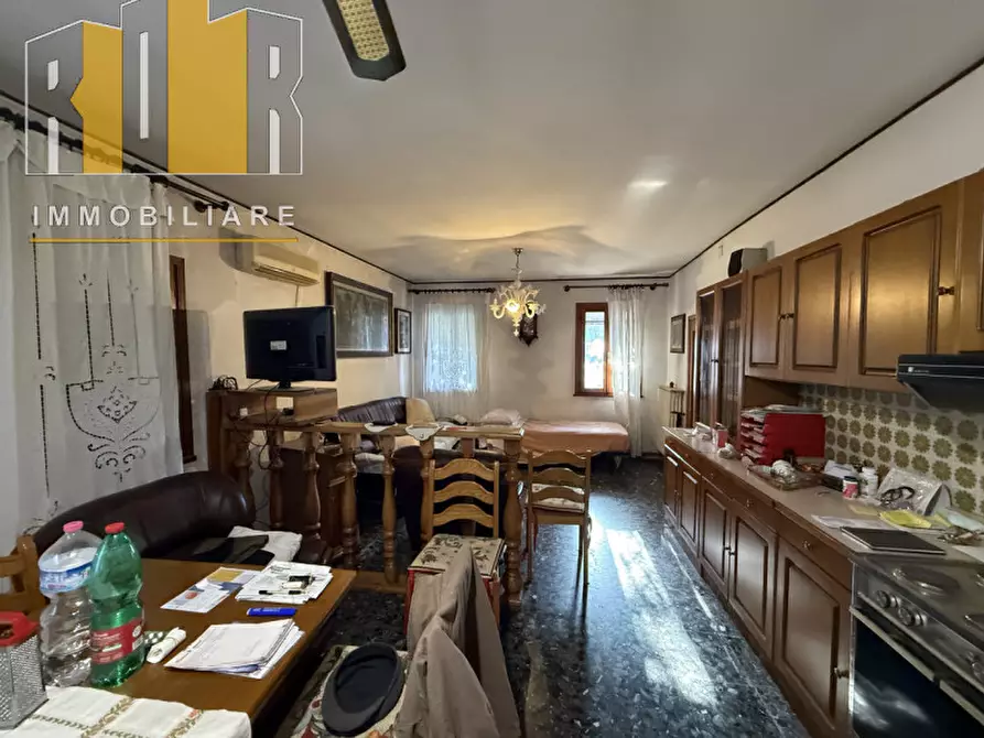 Immagine 4 di Casa bifamiliare in vendita  in via villa a Piove Di Sacco