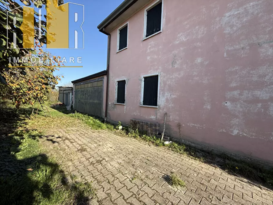 Immagine 9 di Casa bifamiliare in vendita  in via villa a Piove Di Sacco