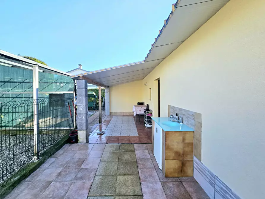 Immagine 11 di Casa indipendente in vendita  in VIA PERAROLO a Merlara