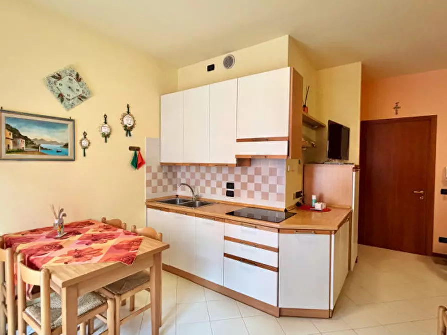 Immagine 1 di Appartamento in vendita  in via enotria 2 a Jesolo