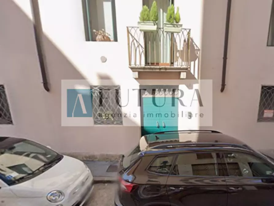 Immagine 11 di Appartamento in vendita  in contrà san silvestro a Vicenza