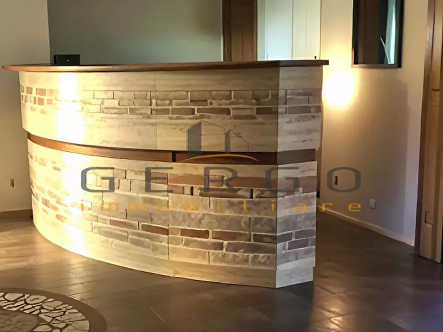 Immagine 2 di Negozio in affitto  in Via degli Zabarella a Padova