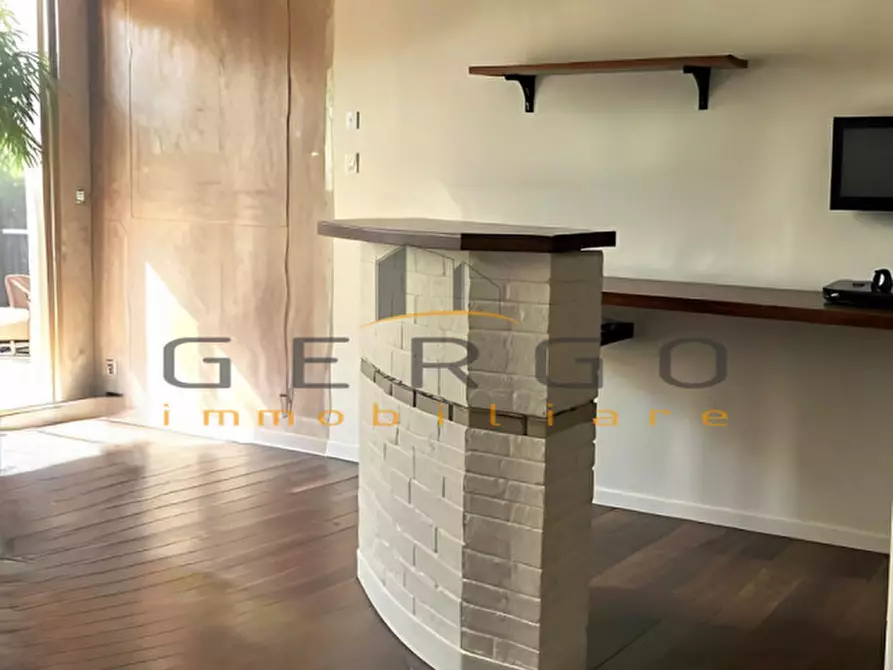 Immagine 2 di Negozio in affitto  in Via degli Zabarella a Padova