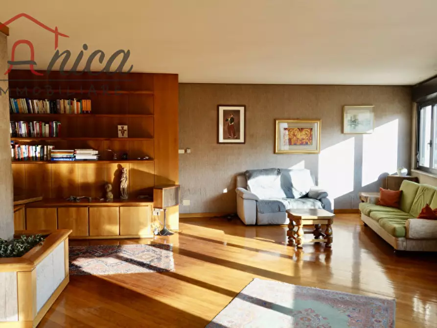 Immagine 3 di Appartamento in vendita  in Via Scipio Sighele a Trento