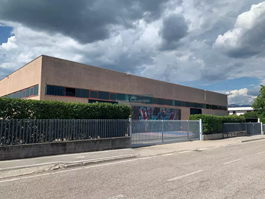 Immagine 11 di Capannone industriale in vendita  in Via Volta Affi a Affi