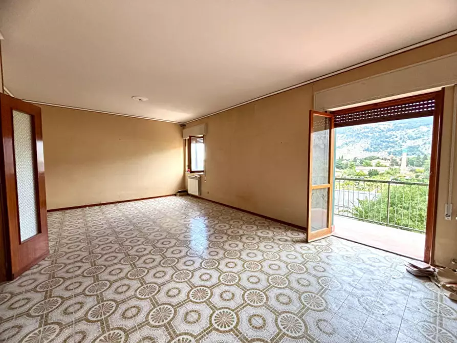 Immagine 5 di Appartamento in vendita  in via Florio, 31 a Palermo