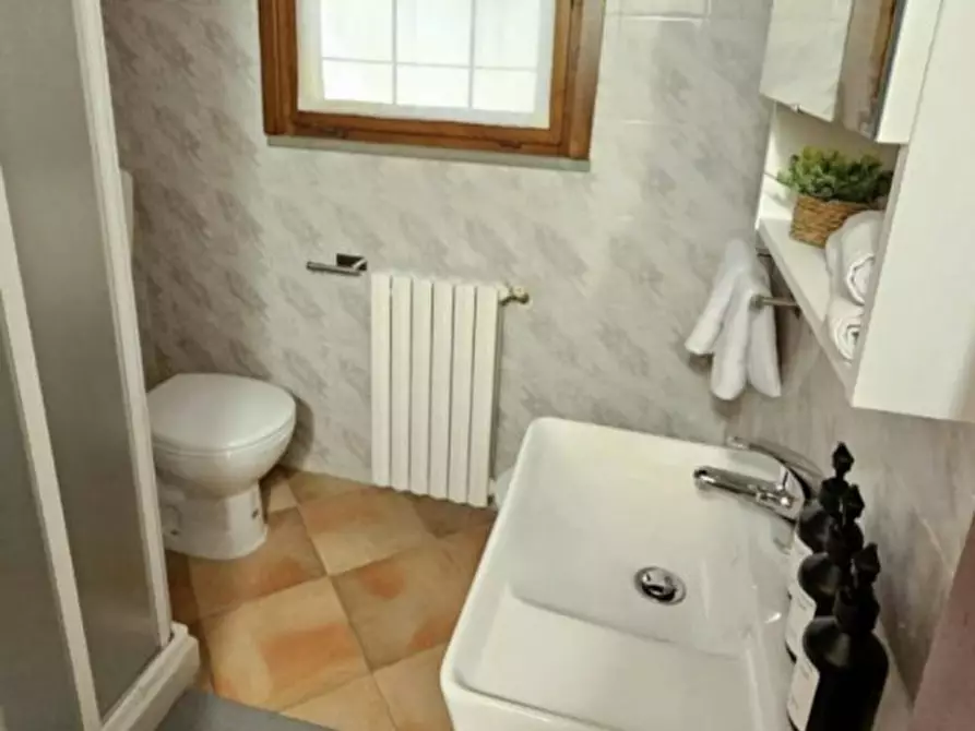 Immagine 10 di Appartamento in affitto  in Borgo Santo Spirito, 38 a Parma