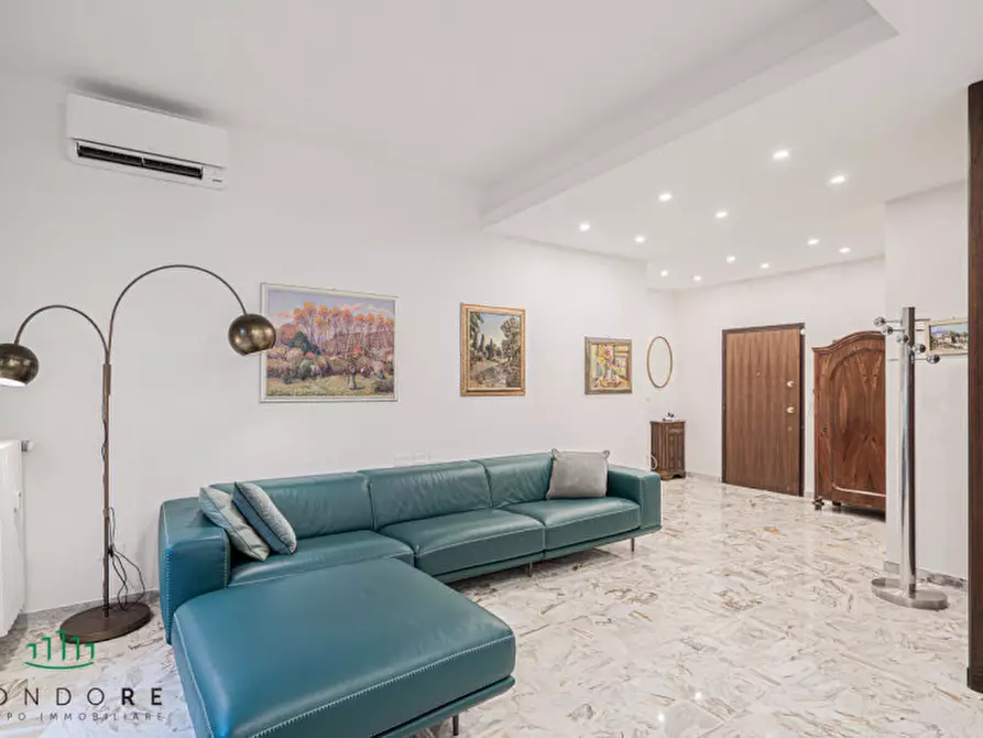 Immagine 4 di Appartamento in vendita  in Via Santa Barbara ad.ze a Bologna