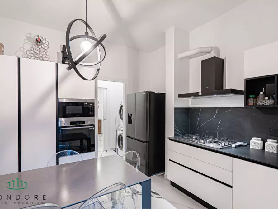 Immagine 18 di Appartamento in vendita  in Via Santa Barbara ad.ze a Bologna