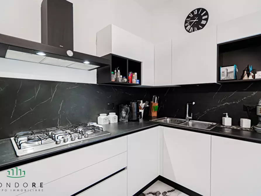 Immagine 19 di Appartamento in vendita  in Via Santa Barbara ad.ze a Bologna