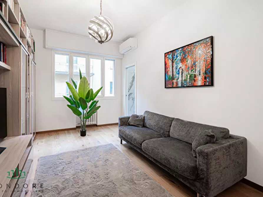 Immagine 27 di Appartamento in vendita  in Via Santa Barbara ad.ze a Bologna