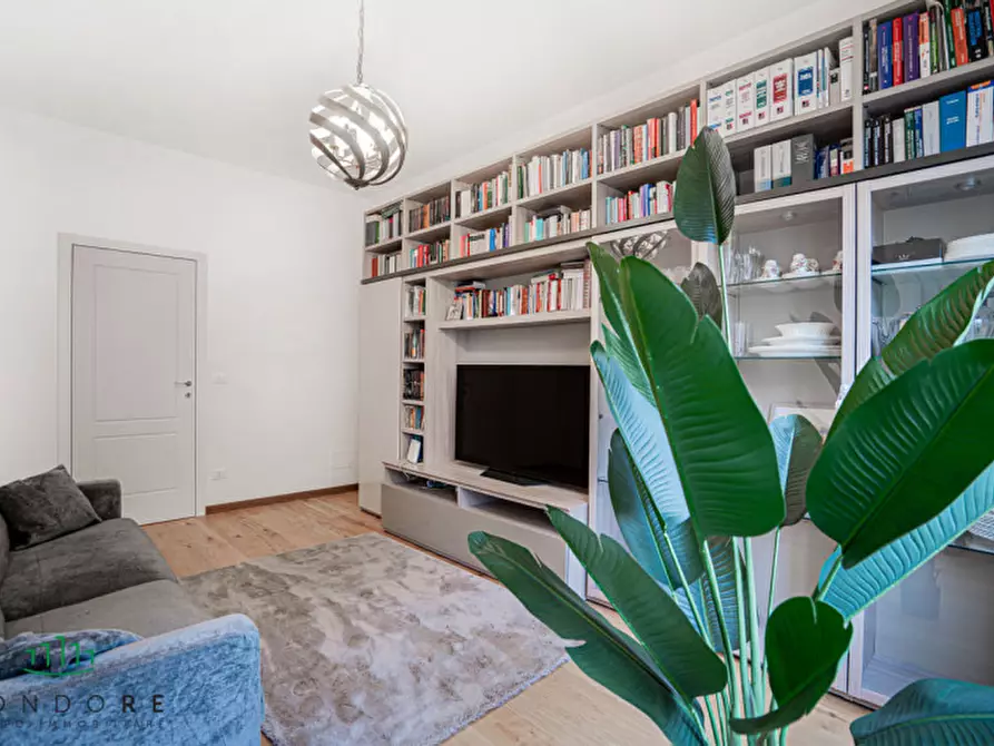 Immagine 30 di Appartamento in vendita  in Via Santa Barbara ad.ze a Bologna