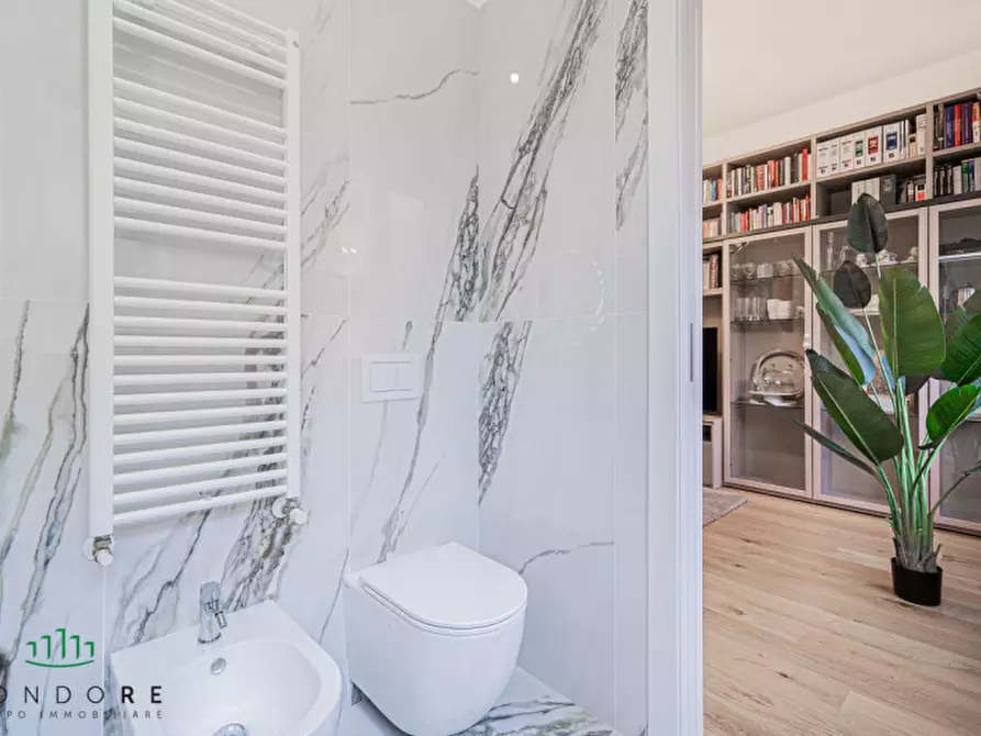 Immagine 35 di Appartamento in vendita  in Via Santa Barbara ad.ze a Bologna