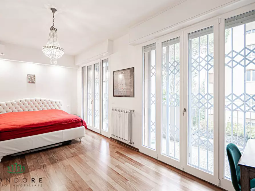 Immagine 39 di Appartamento in vendita  in Via Santa Barbara ad.ze a Bologna