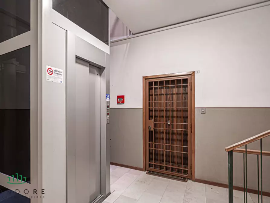 Immagine 59 di Appartamento in vendita  in Via Santa Barbara ad.ze a Bologna