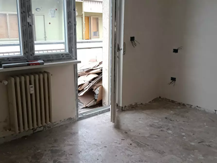 Immagine 1 di Appartamento in vendita  in Piazza Duca degli Abruzzi a Pescara