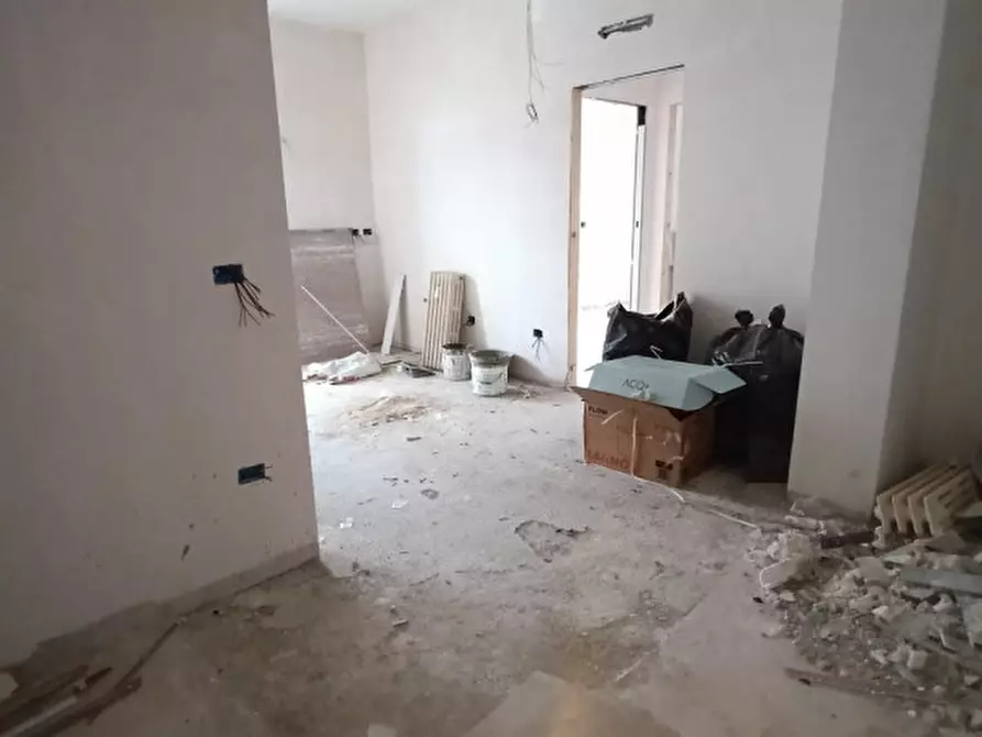 Immagine 3 di Appartamento in vendita  in Piazza Duca degli Abruzzi a Pescara