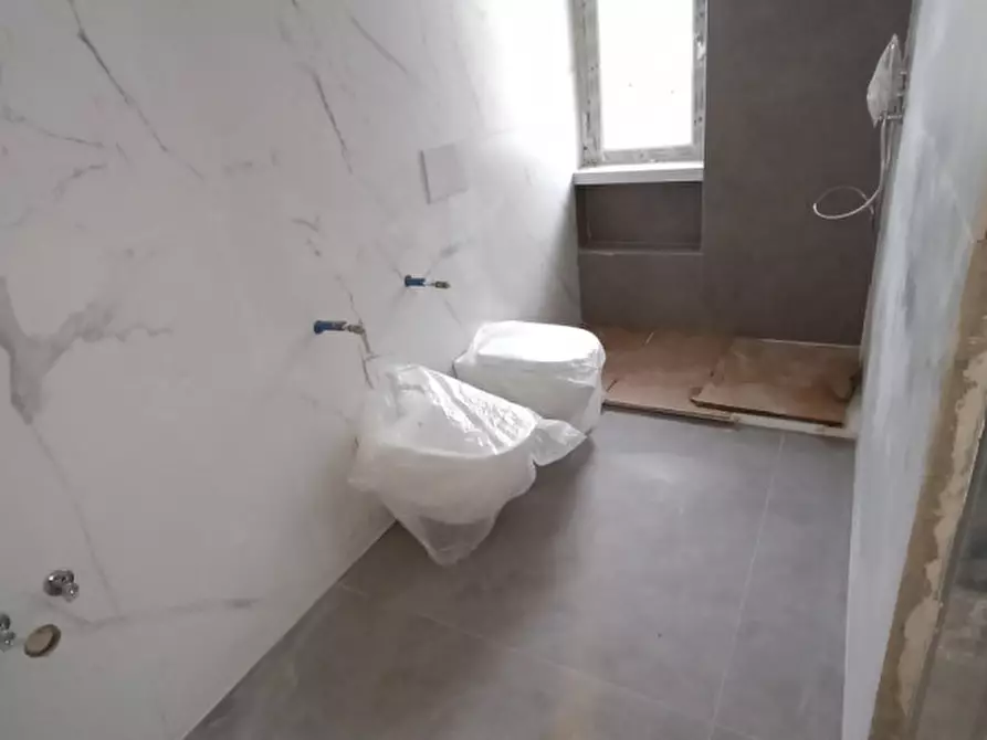 Immagine 6 di Appartamento in vendita  in Piazza Duca degli Abruzzi a Pescara