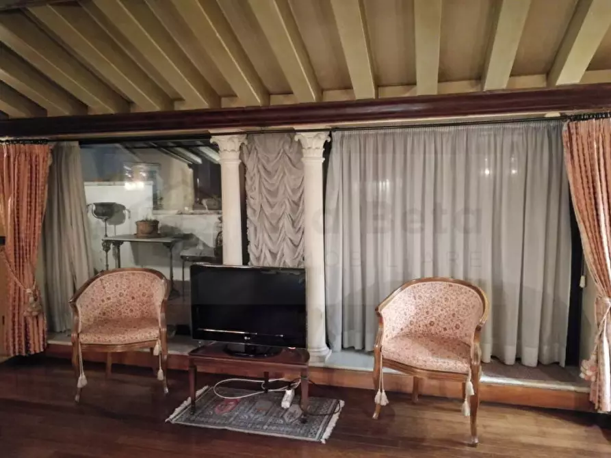 Immagine 8 di Appartamento in vendita  in Via Del Santo a Padova