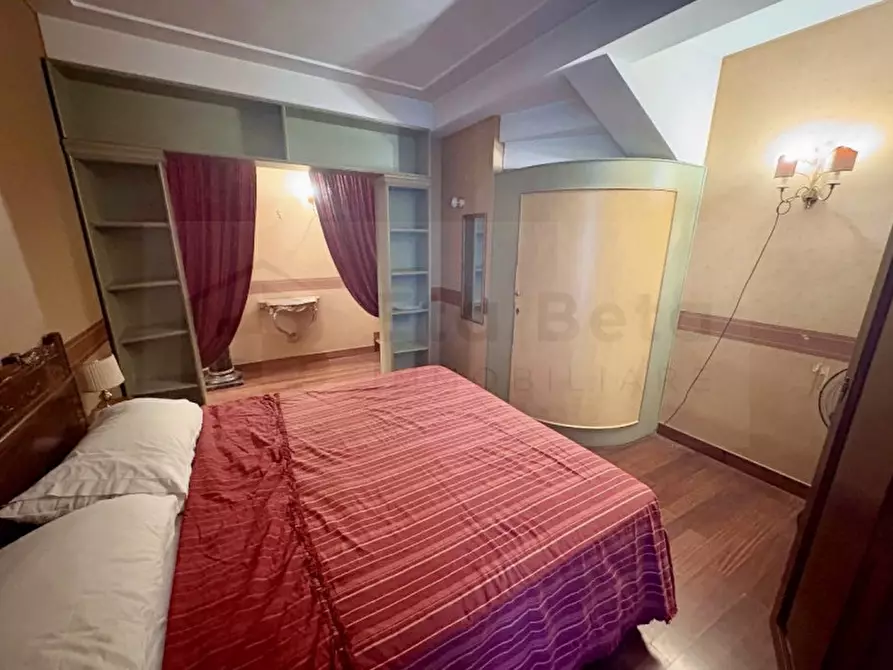 Immagine 9 di Appartamento in vendita  in Via Del Santo a Padova