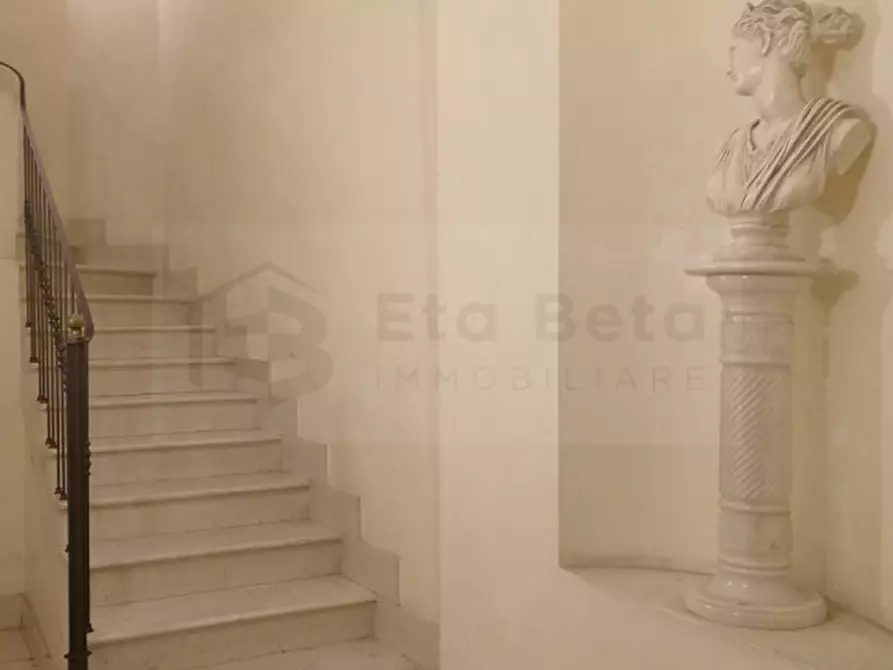 Immagine 15 di Appartamento in vendita  in Via Del Santo a Padova