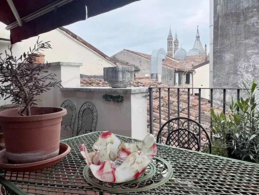 Immagine 20 di Appartamento in vendita  in Via Del Santo a Padova