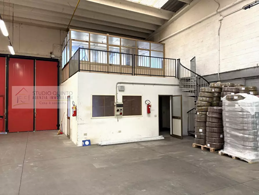 Immagine 6 di Capannone industriale in affitto  a Quinto Di Treviso