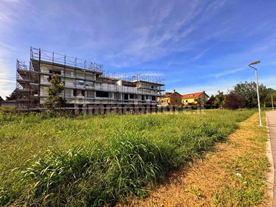 Immagine 13 di Appartamento in vendita  in Via Sant'Anna a Selvazzano Dentro