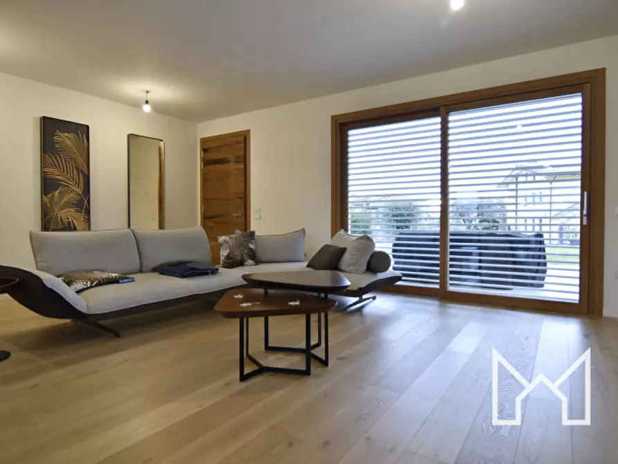 Immagine 11 di Villa in vendita  a Fonte