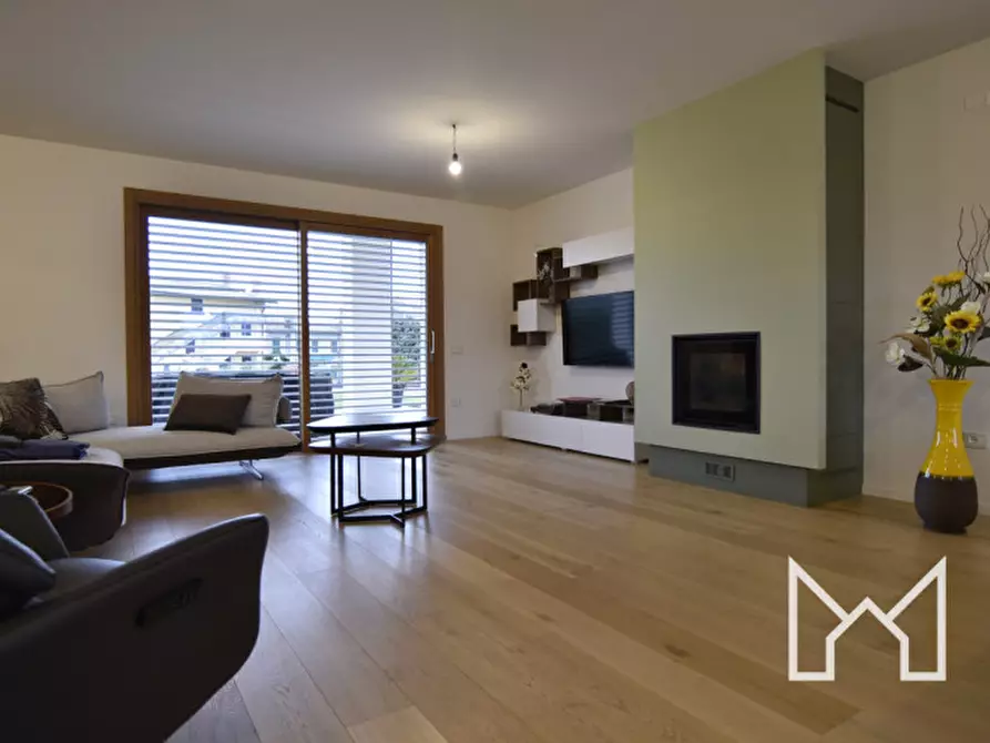 Immagine 13 di Villa in vendita  a Fonte