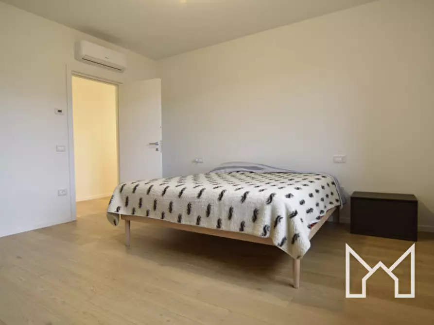 Immagine 17 di Villa in vendita  a Fonte