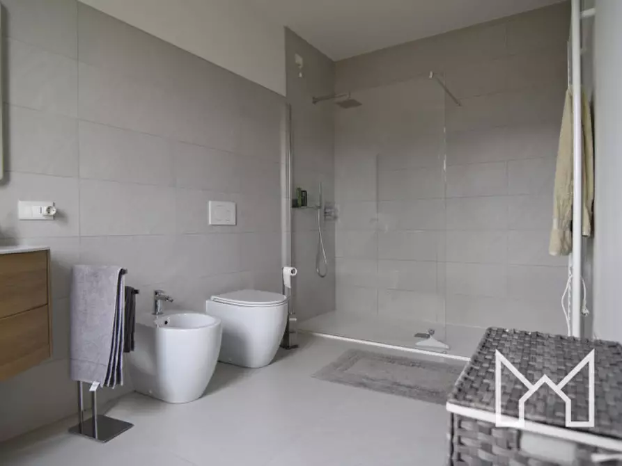 Immagine 19 di Villa in vendita  a Fonte