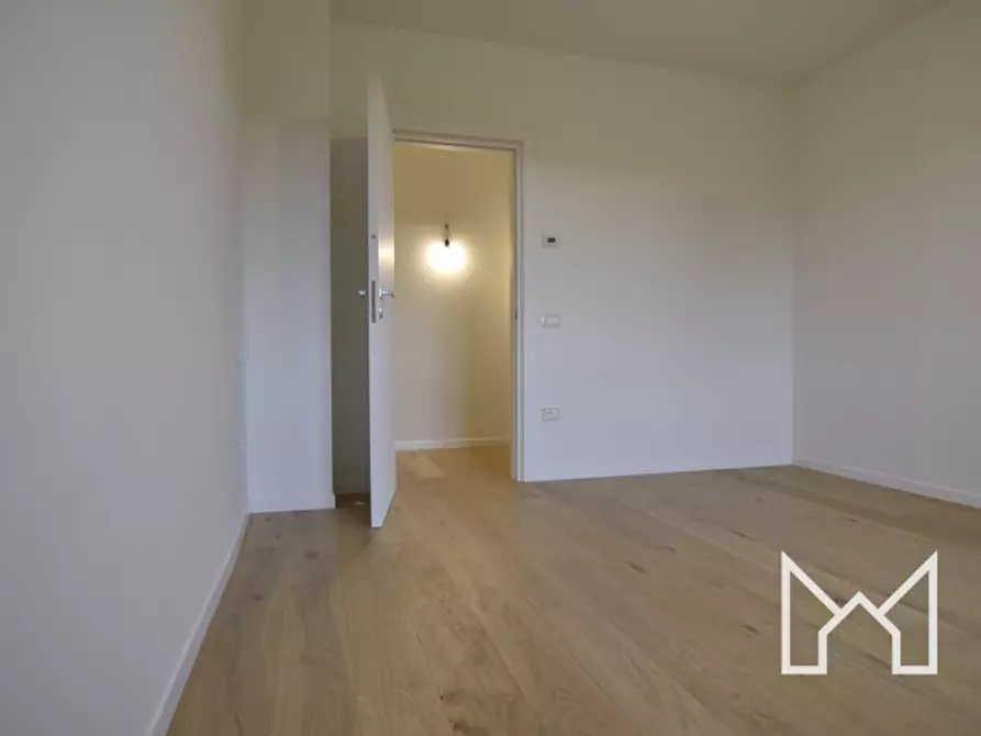 Immagine 21 di Villa in vendita  a Fonte