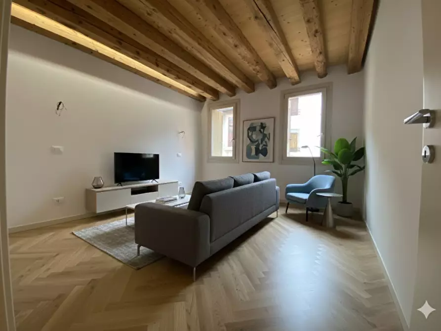 Immagine 4 di Attico in vendita  in Piazza delle Biade a Vicenza