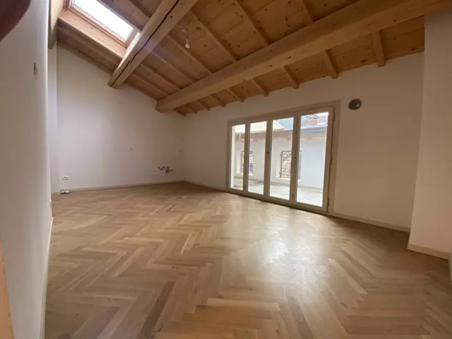 Immagine 6 di Attico in vendita  in Piazza delle Biade a Vicenza