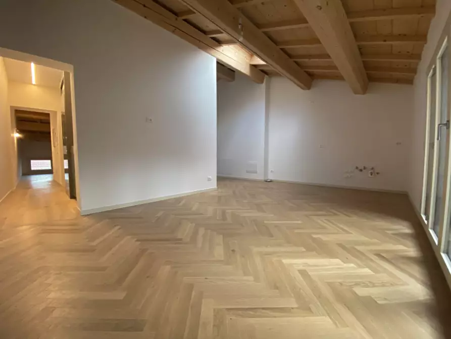 Immagine 26 di Attico in vendita  in Piazza delle Biade a Vicenza