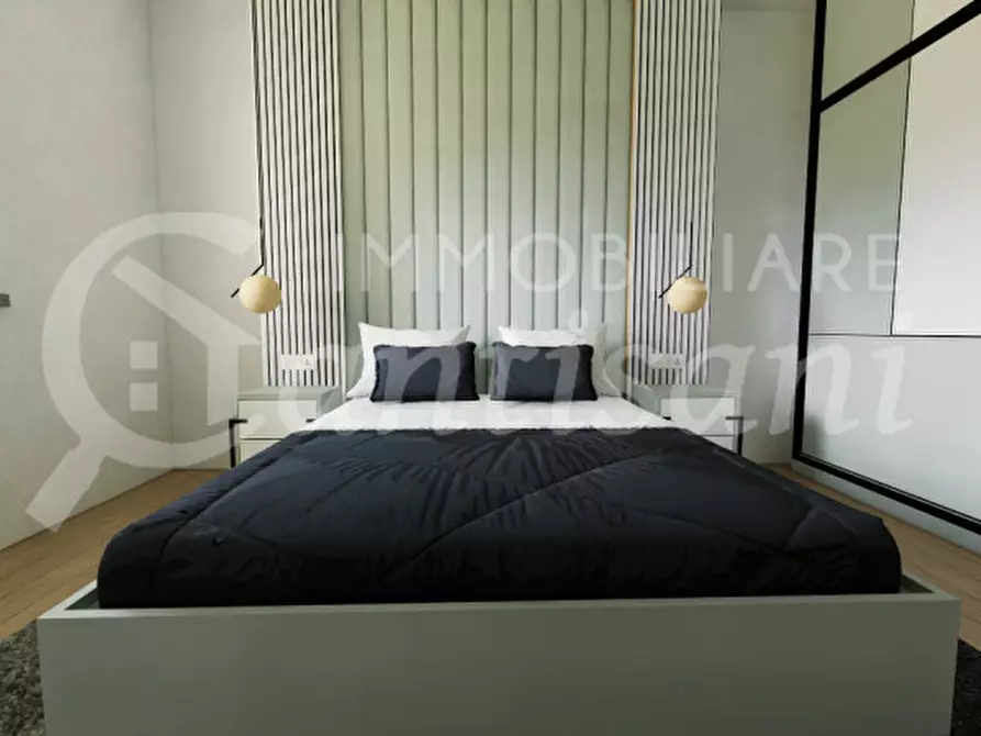 Immagine 9 di Appartamento in vendita  in Via dell'Orcagna a Firenze