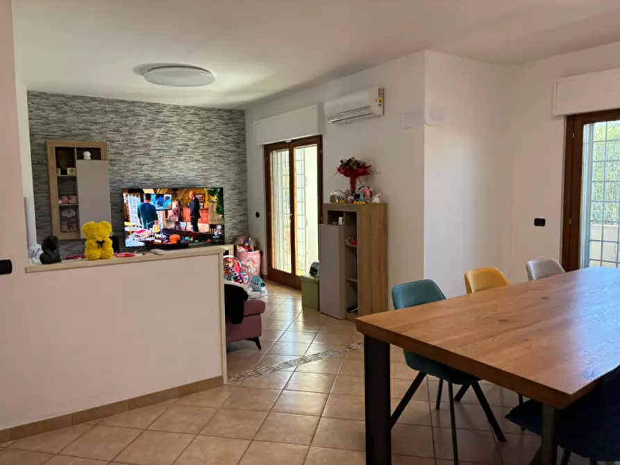 Immagine 8 di Appartamento in vendita  in VIA RINASCITA,30 a Nettuno