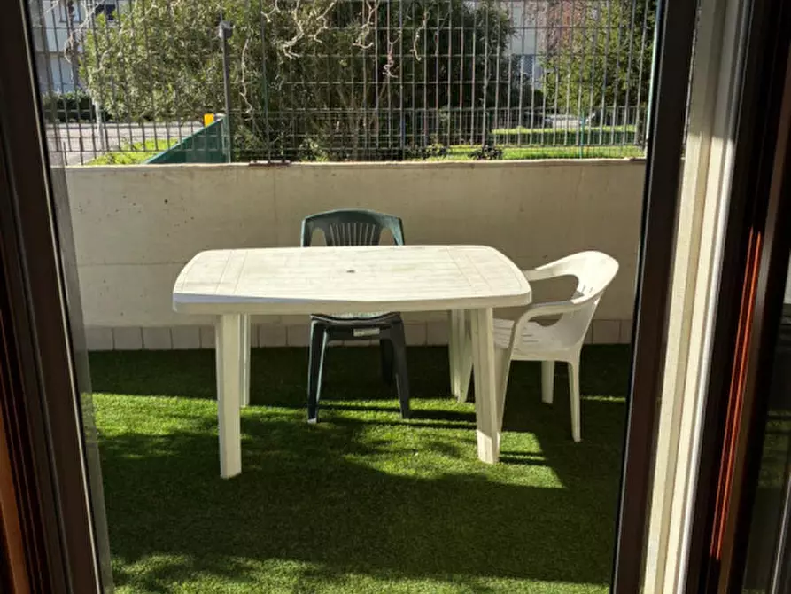 Immagine 19 di Appartamento in vendita  in VIA RINASCITA,30 a Nettuno